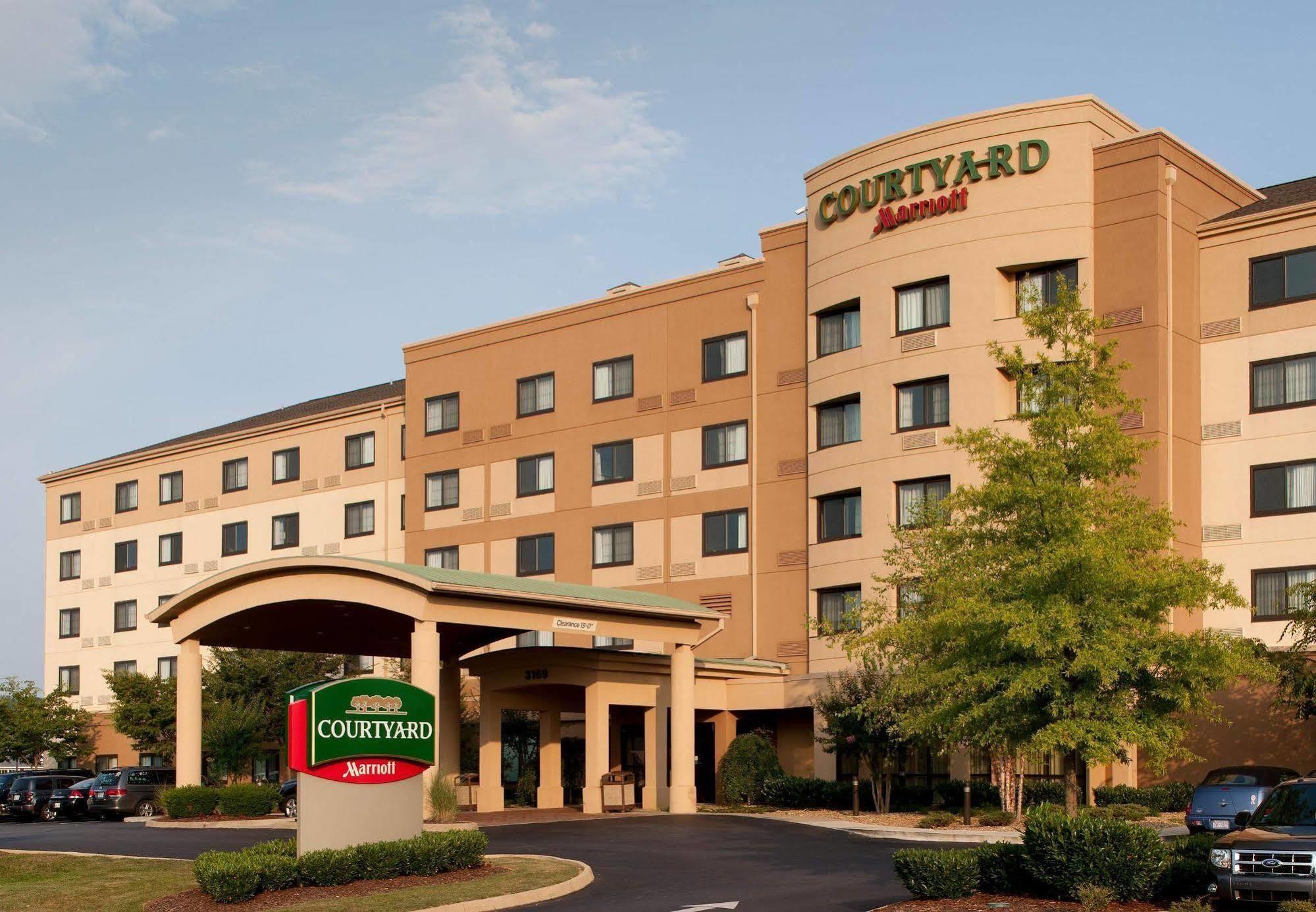 Courtyard Bristol Hotel Exterior foto